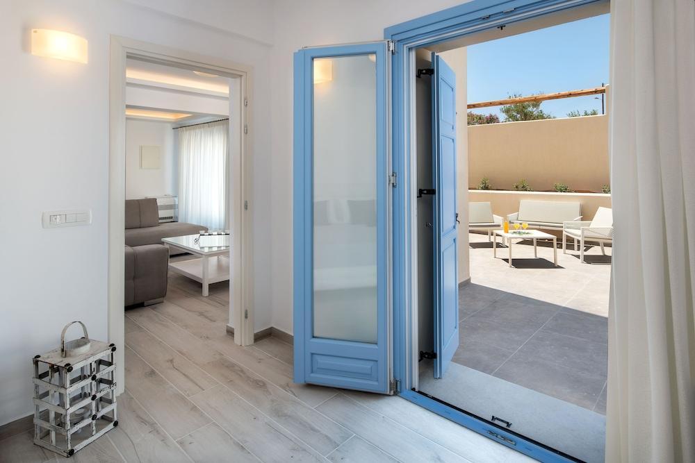 Sienna Eco Resort 산토리니 외부 사진